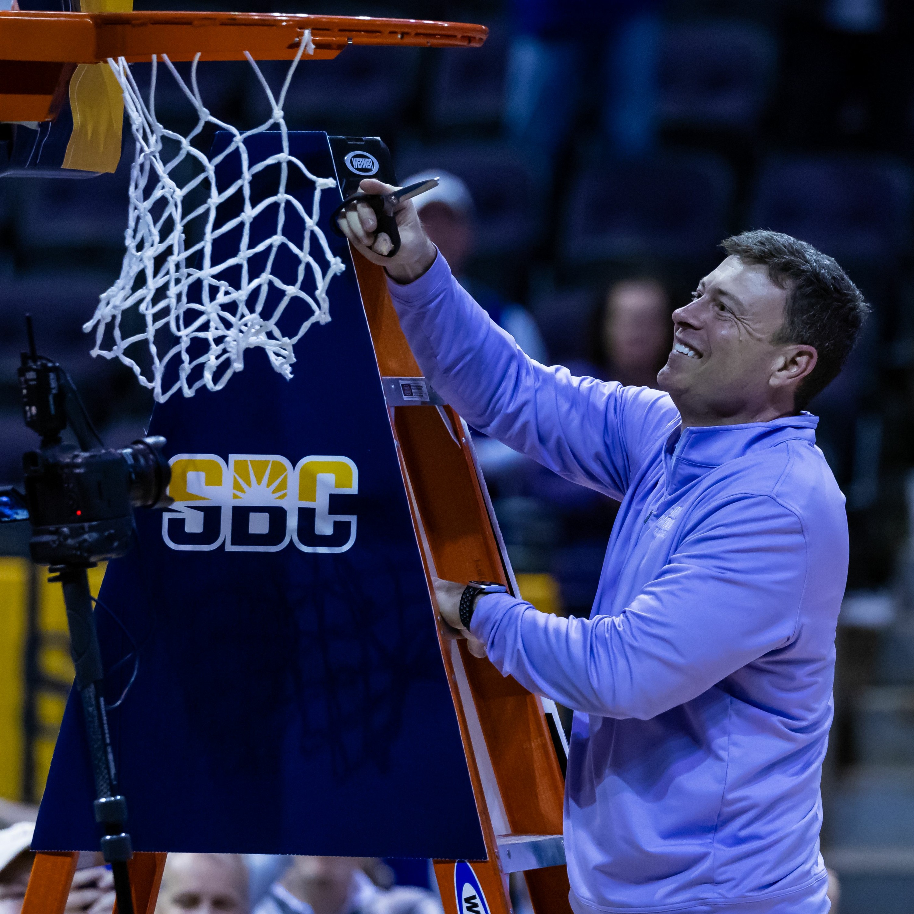 Mark Byington - JMU Men's Basketball Coach 3/14 episode artwork