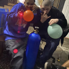 2 Fingers Widda Thumb