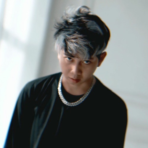 Julian Rsyh - Born With Horns (MGK Cover)