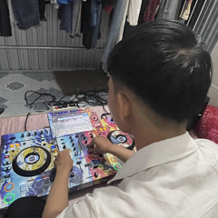 VE QUE CAM CAU - MK ( chí kiệt )