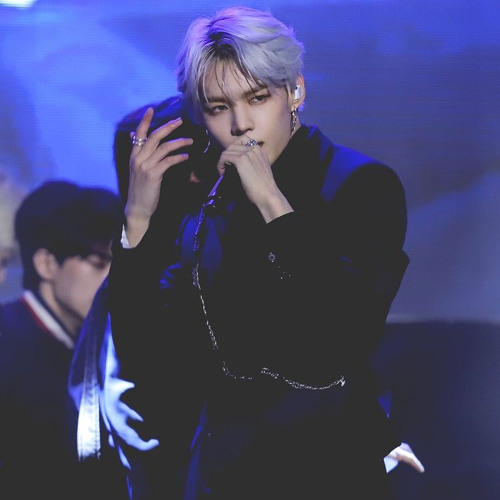 𝐟𝐨𝐫𝐞𝐩𝐥𝐚𝐲