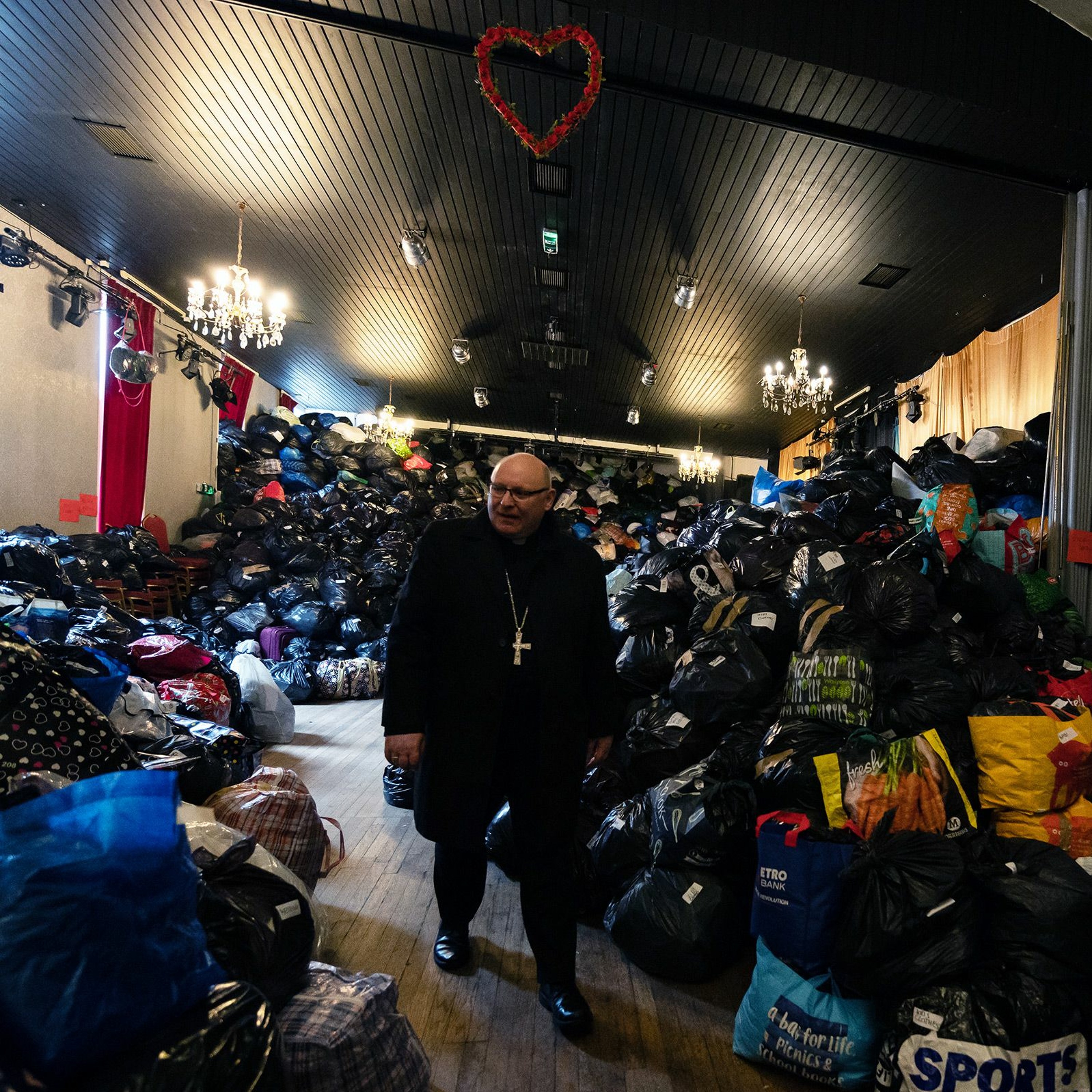 Archbishop visits Polish volunteers gathering supplies for Ukrainian refugees episode artwork
