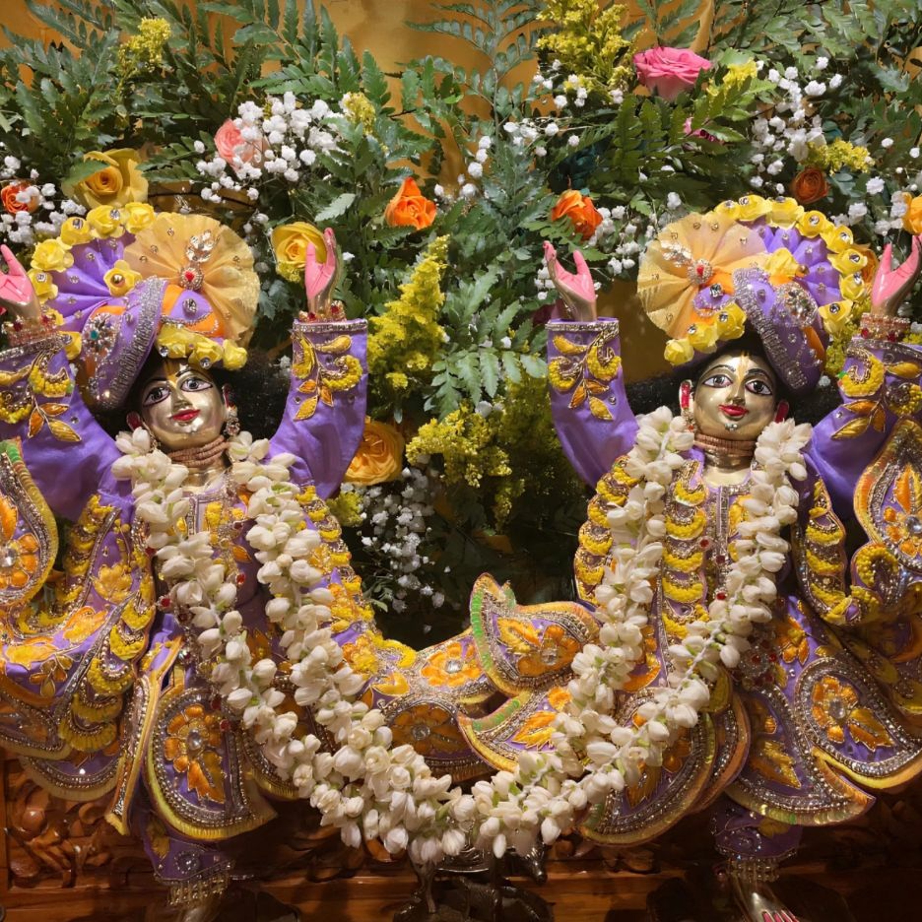 Ananda Murari Das - New Years Eve Kirtan 12.31.22 episode artwork
