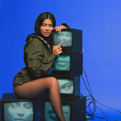 QUE MULHER GOSTOSA, TÃO LINDA CHEIROSA