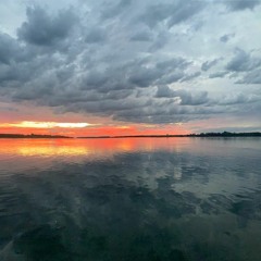 Full Moon @ Saint Lawrence River | Day I