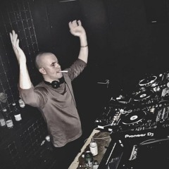 Distortion Club 2023 Closing Set - Live recorded @ Module (4 - 7 am)
