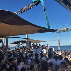 SUMMER HOUSE 🏝️