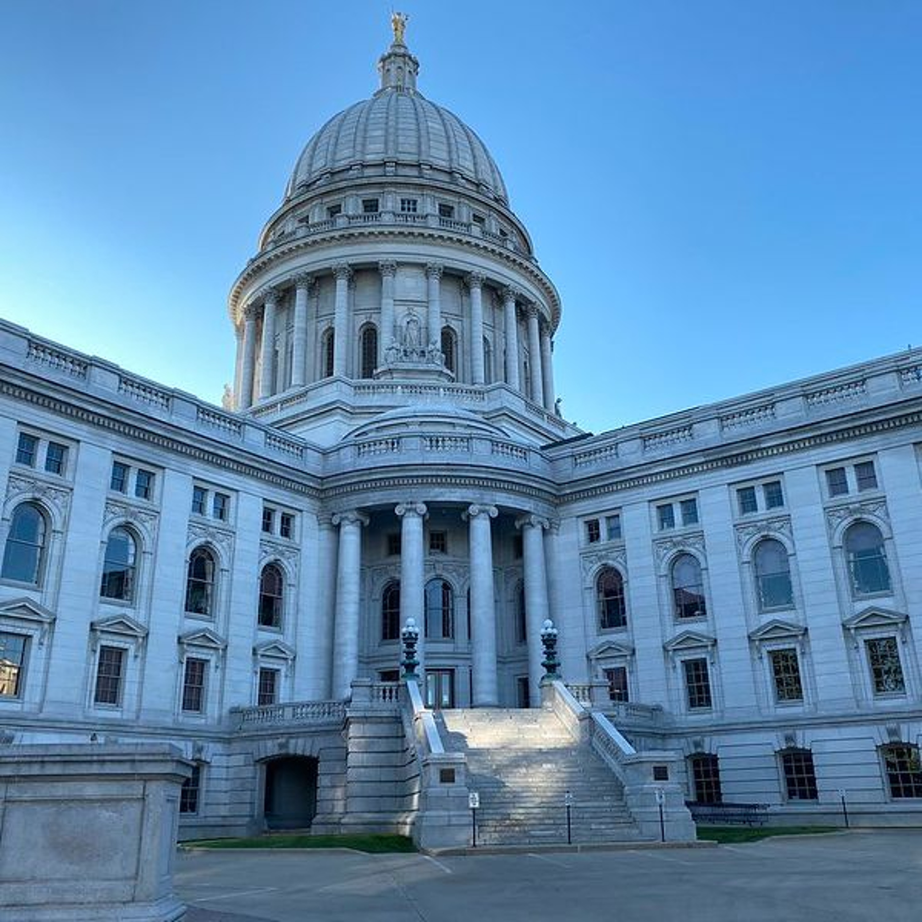 Why are so many Wisconsin Republicans retiring?