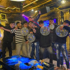🎈nhấc cả người 🥹