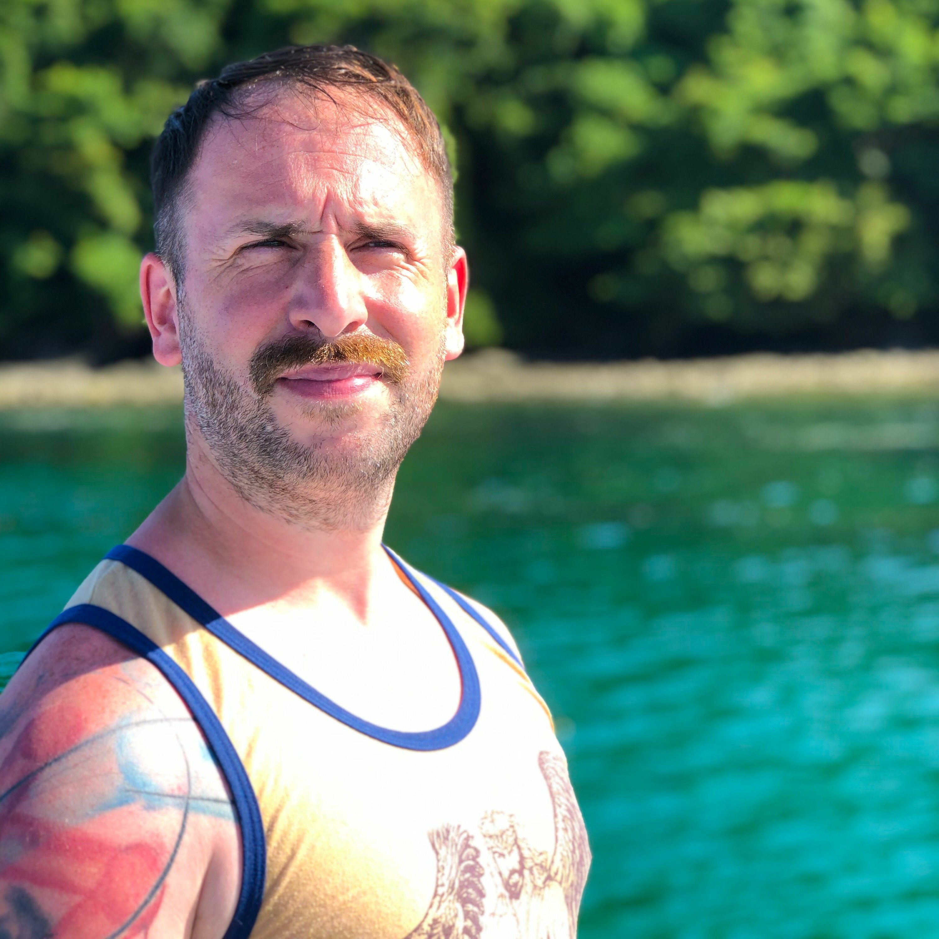 Gay Voyageur