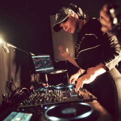 FEESTYLE TECHNO