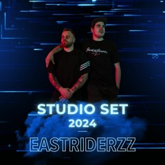 Studio Set 2024