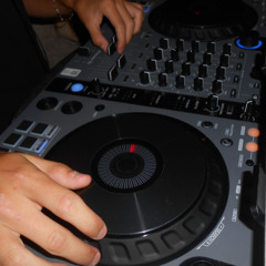 Astrazul's set