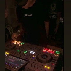 MOVIDO PARA LOS CHICOS DEL BARRIO 👾🕹