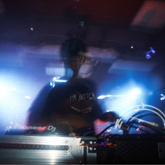 SENRI - CORRUPTED.GIRL.EXE [9K FREE DOWNLOAD]