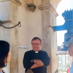 Padre Edgar Clara. "Preparo a minha pastoral para paroquianos de 5 minutos."