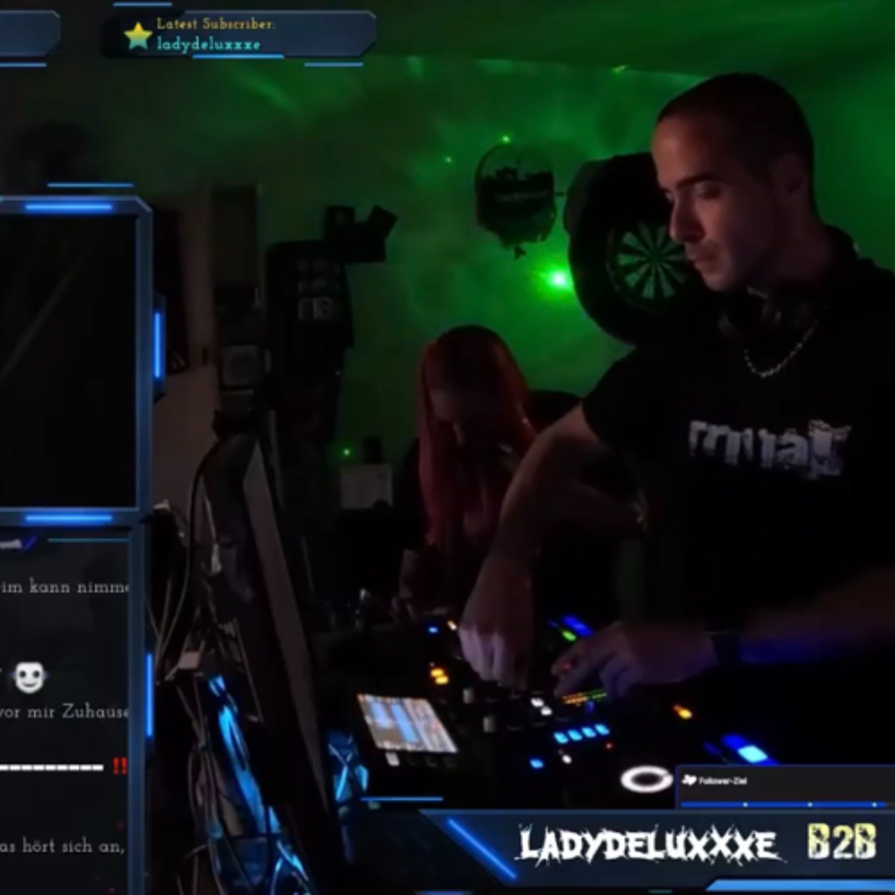 LADYDELUXXXE B2B TRIVIAL - TWITCH STREAM (26.10.2025) #SCHRANZ #HARD #HARDTECHNO episode artwork
