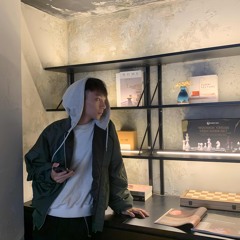 Khóc Nơi Ta Cười -Remix