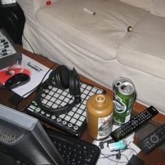 Deadmau5 - Cabin (Musharna Remix)