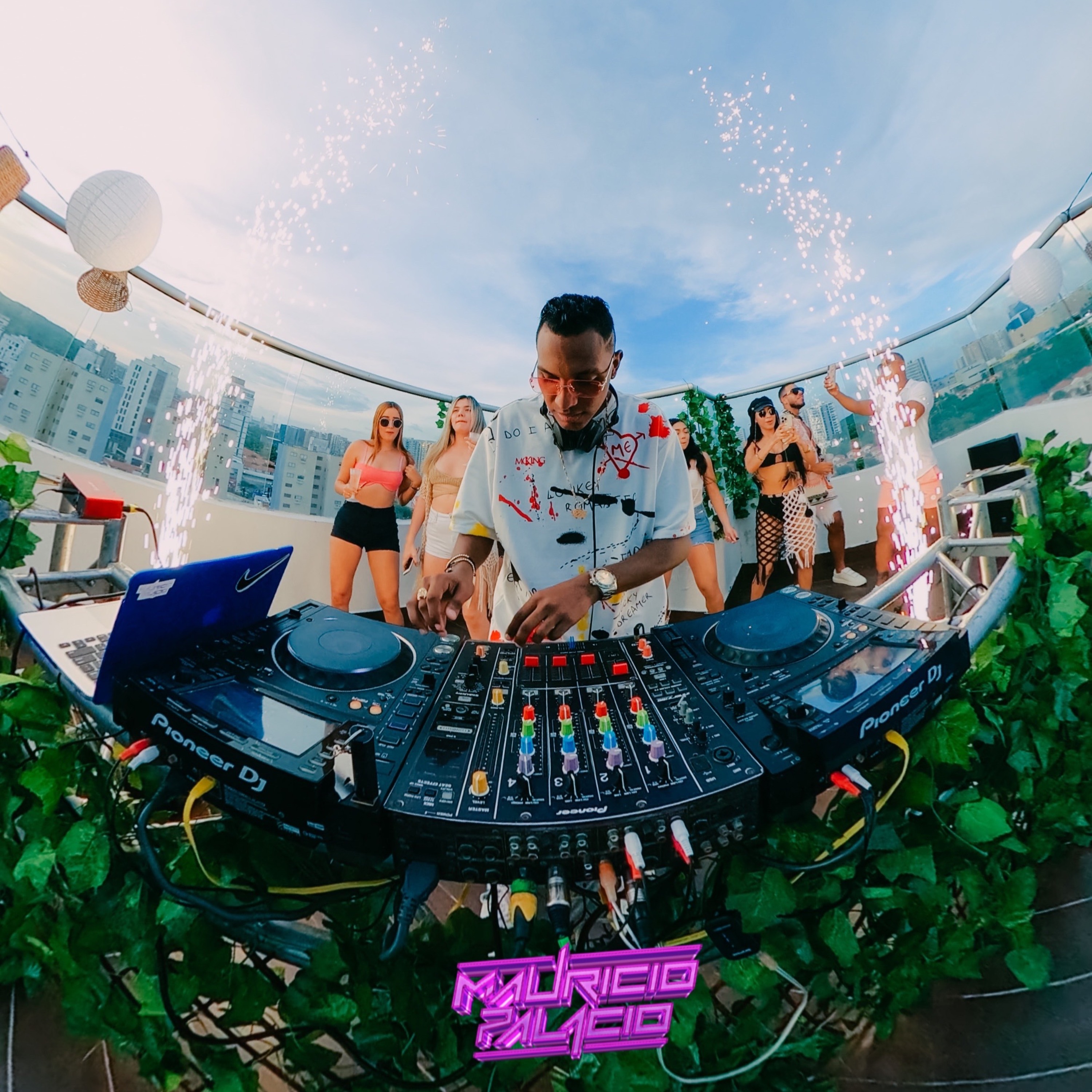 Mauricio Palacio - Guaracha Fina - (Live Set) episode artwork