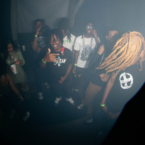 Gloryboi Ft. Slimggp- runtdunkey [P. maxwell2icee] [ Andrxtti Exclusive ]