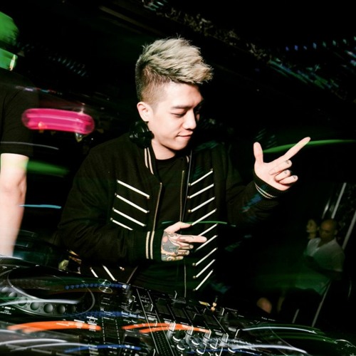 Stream Thu Cuoi Ft Superman Ft Nouise HD Truong Phong by Trương Phong