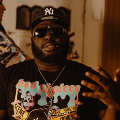 M..A. DA PILOT - IN THE FIELD