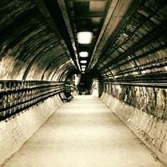 Jessicas Dance - Laytrax Glove. By Jay Mckay. 2020