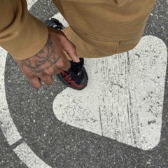 not gon run (prod.2ukko)