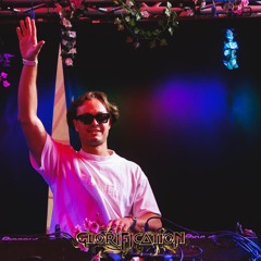 Bas v Boven @ Technoranjeboom stage, Glorification Festival