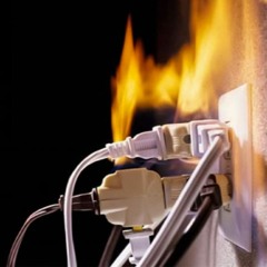 Navidad 2023: Incendios y cortocircuitos por sobrecargas eléctricas