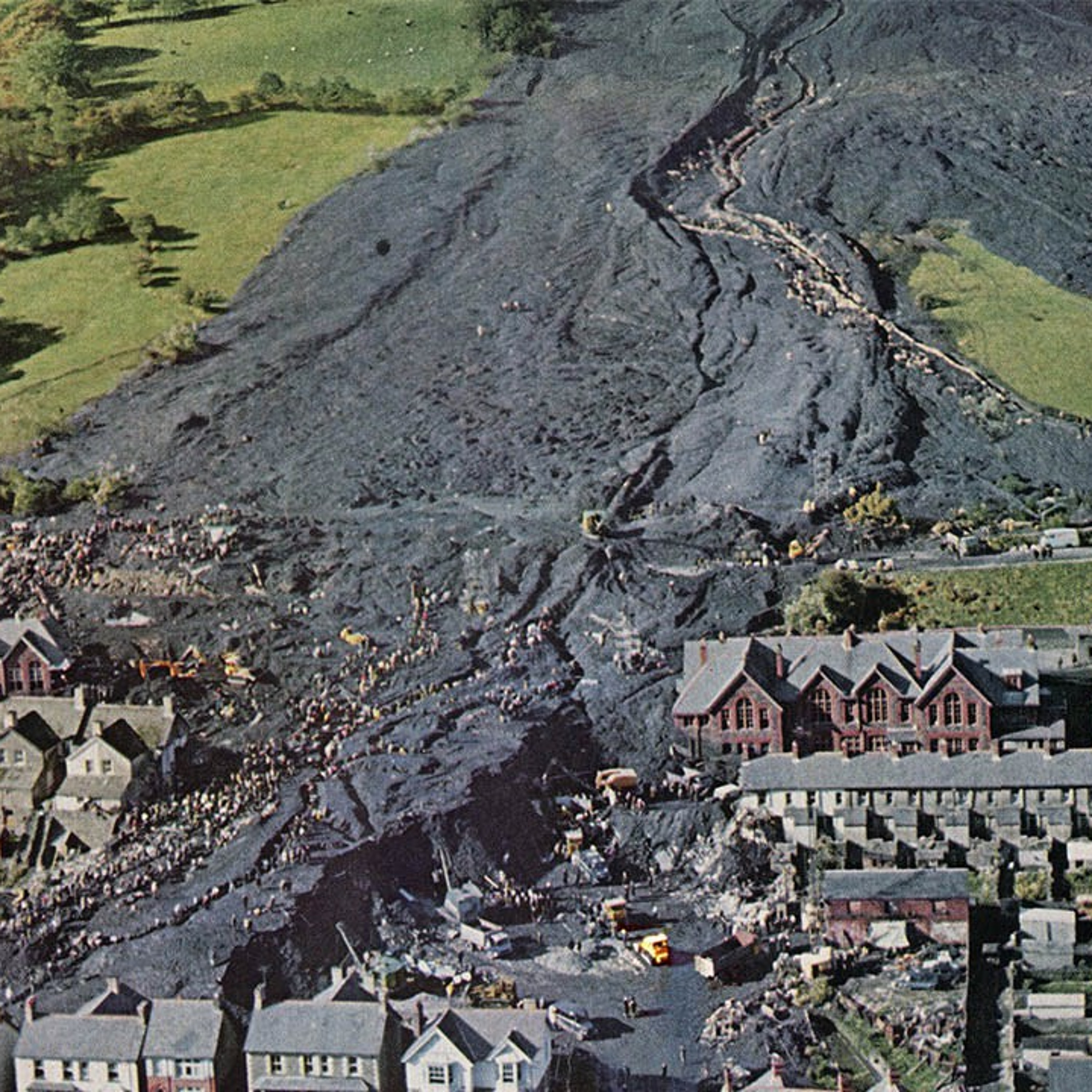 Brierly Hill 90210 presents... 1966