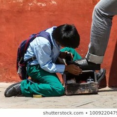 Canto de la calle (de Otto Mora)