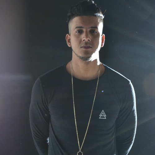 MC POZE,MC ROGER,MC BIANCA - TUDO NO SIGILO VS BREGA FUNK (DJDELAN)