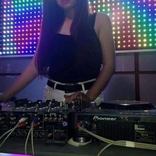 NST (StyleTH) Đêm Màu Hồng 2021- Fred Rmx