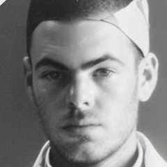 נולד מן הים