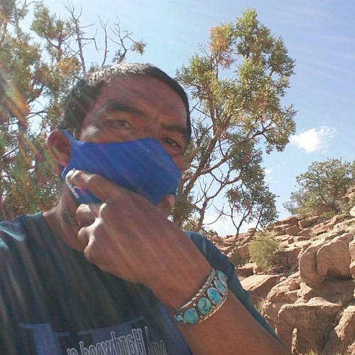 Hitching it.walking it.antonio carroll-1-2.m4a