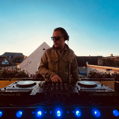 NICK GROOVE - SUNSET SESSION NOVEMBER 2025 (DEUTSCHHOUSE)