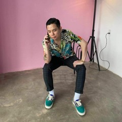 Andree Right Hand- Tết