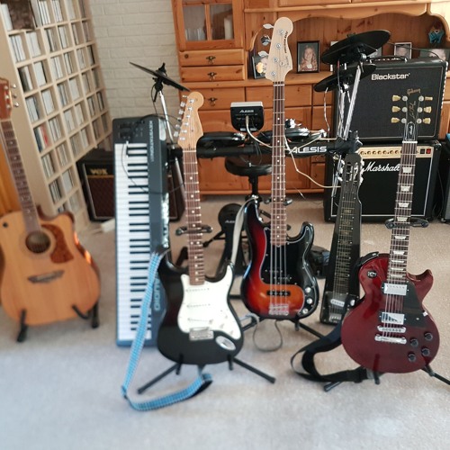 Parisienne Walkways W/ Lee Lucas