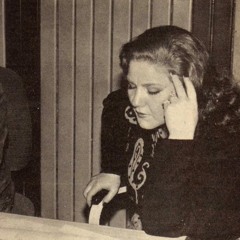 ميادة - علمتني في حبك ألوان