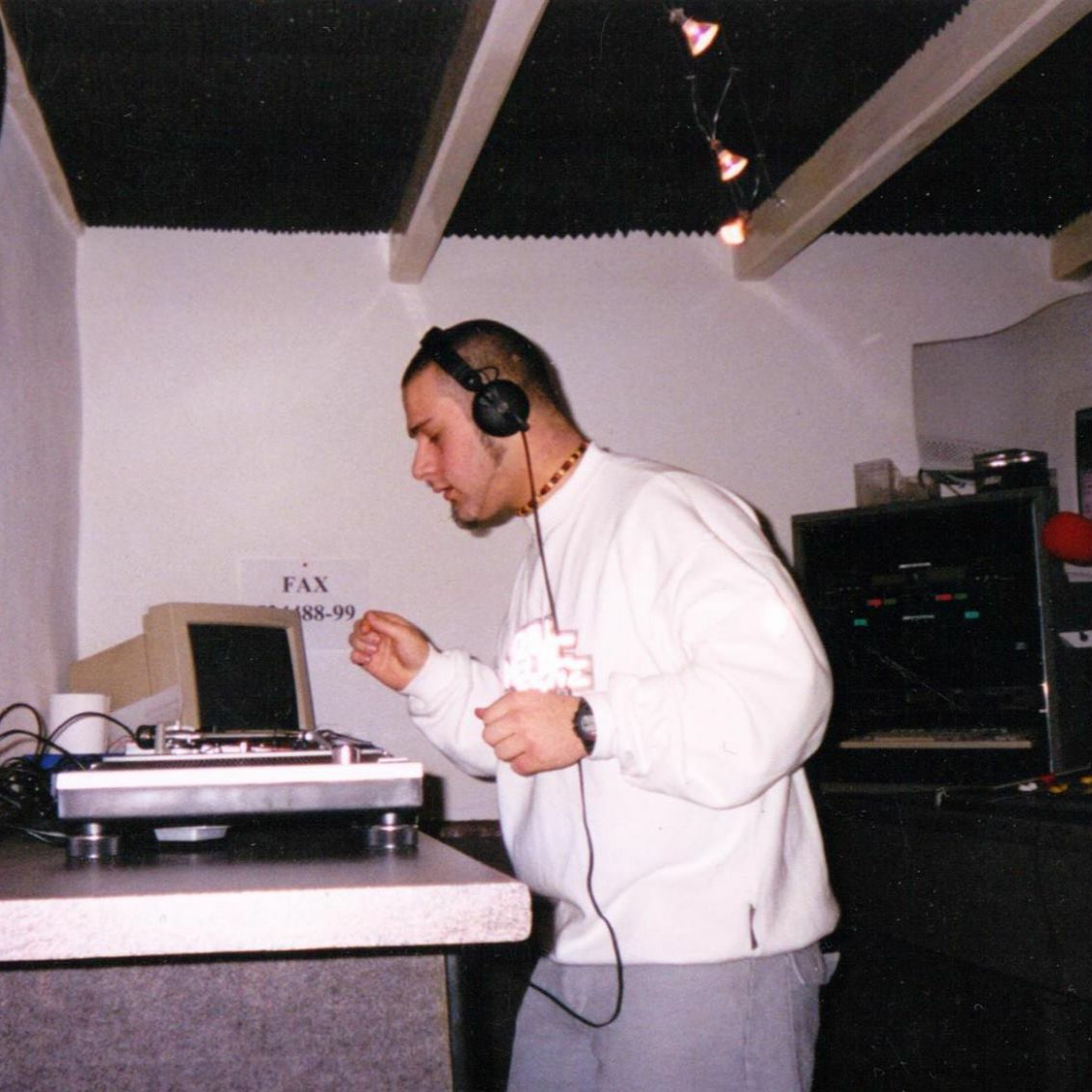 DJ OLLI HARD / HARDY-J