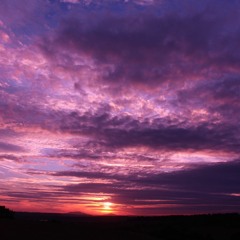 Lila Wolken Hardtekk