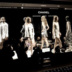 fashion show (prod twentyonesavin)