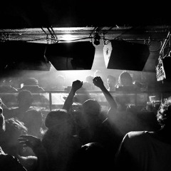 𝐱𝐚𝐯𝐢 - schranz set