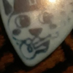 isolated coroana rmx Deaf star producer Fitz Cat on the guitar .wma