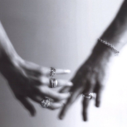 سؤال يحيط به المُبهم