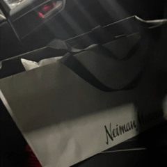 saks fifth p.twentywrld