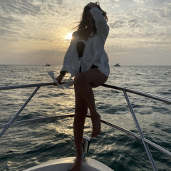 Diamonds - Rihanna Cover by Azina