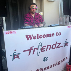 Friendz Club Flamingle Bells 25